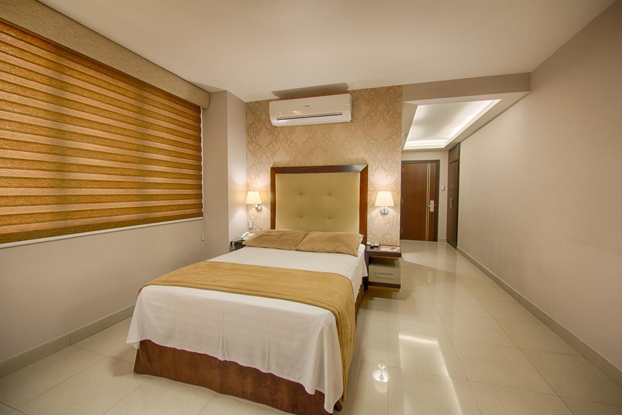 Hotel Veuxor Machala Exteriér fotografie